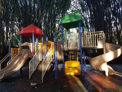 Area playground